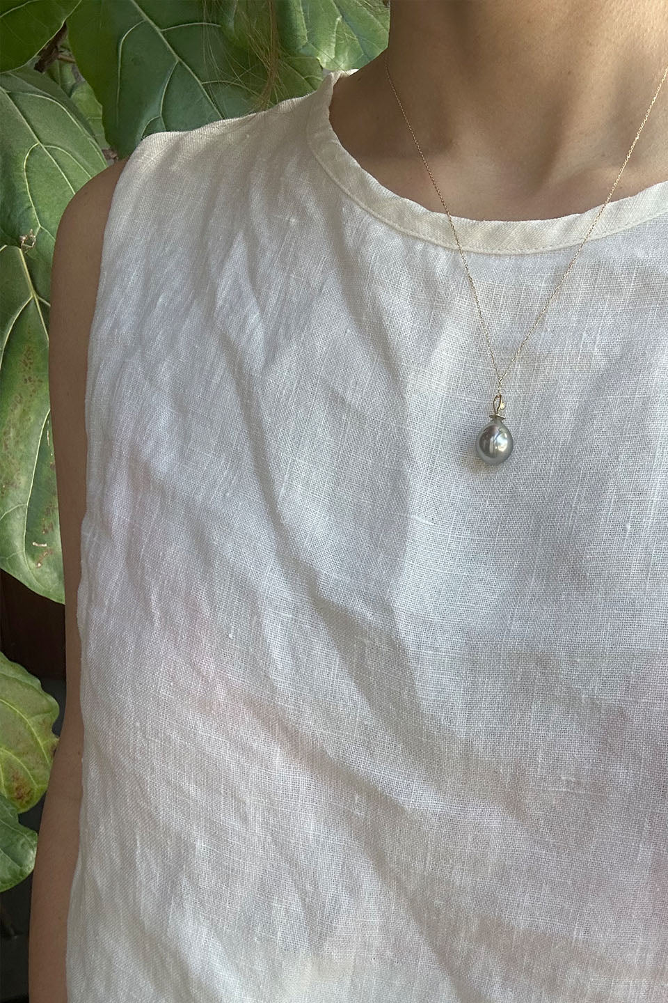 Pear Pearl Pendant and Gold Chain