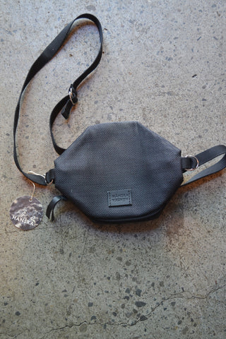 Valor Black Mesh