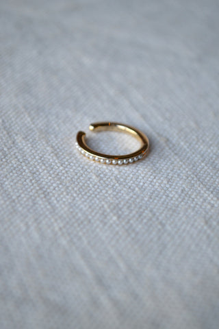 Caviar Pearl Ear Cuff