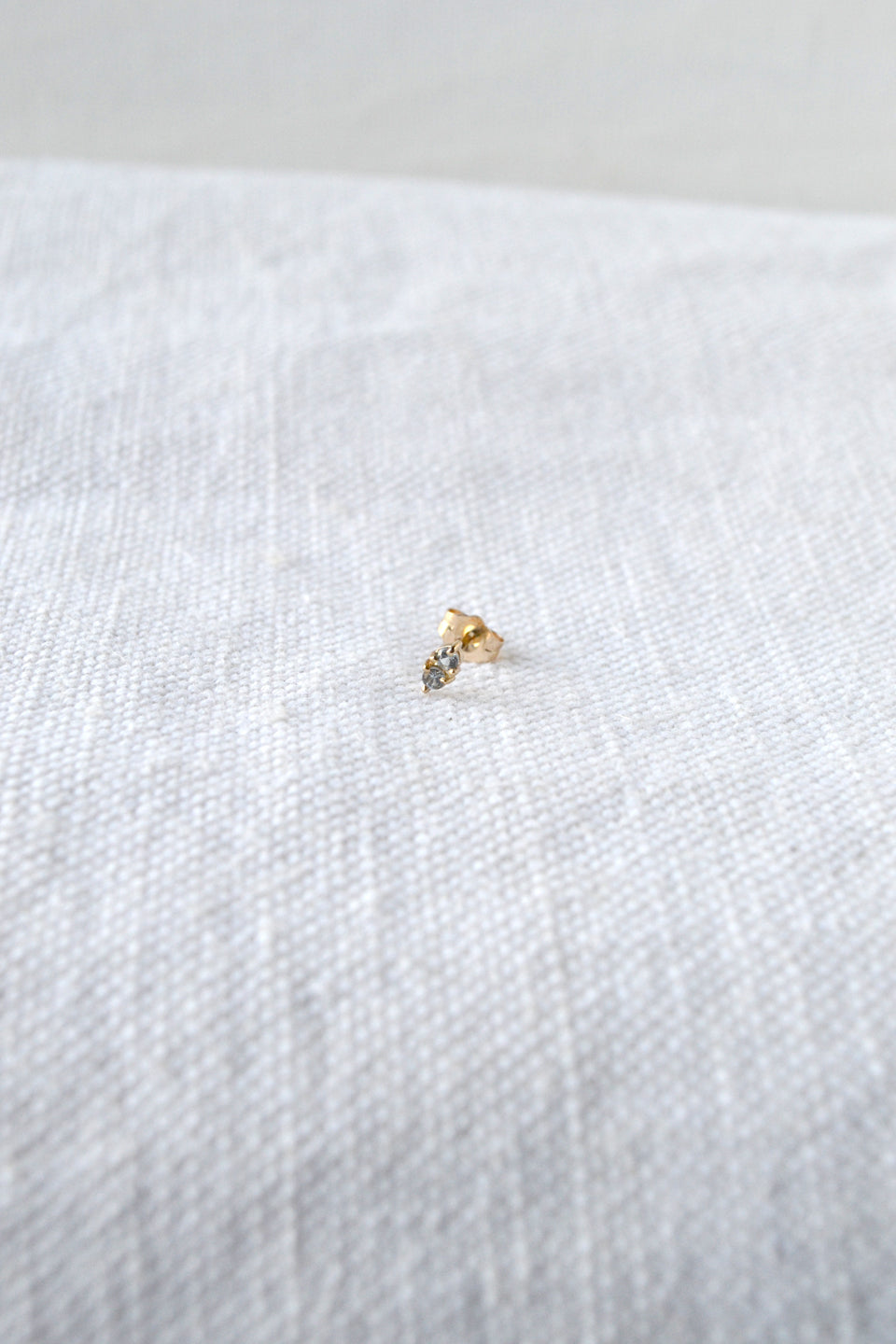 Tonal 2-Step Stud