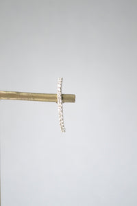 Infinite Line Stud
