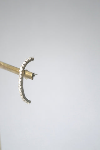 Infinite Line Stud