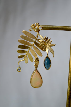 Tropic Leaf Earring