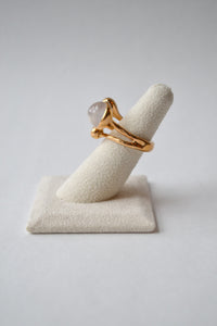 AP Pistilli 04A Moonstone