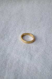 Sepia Ring