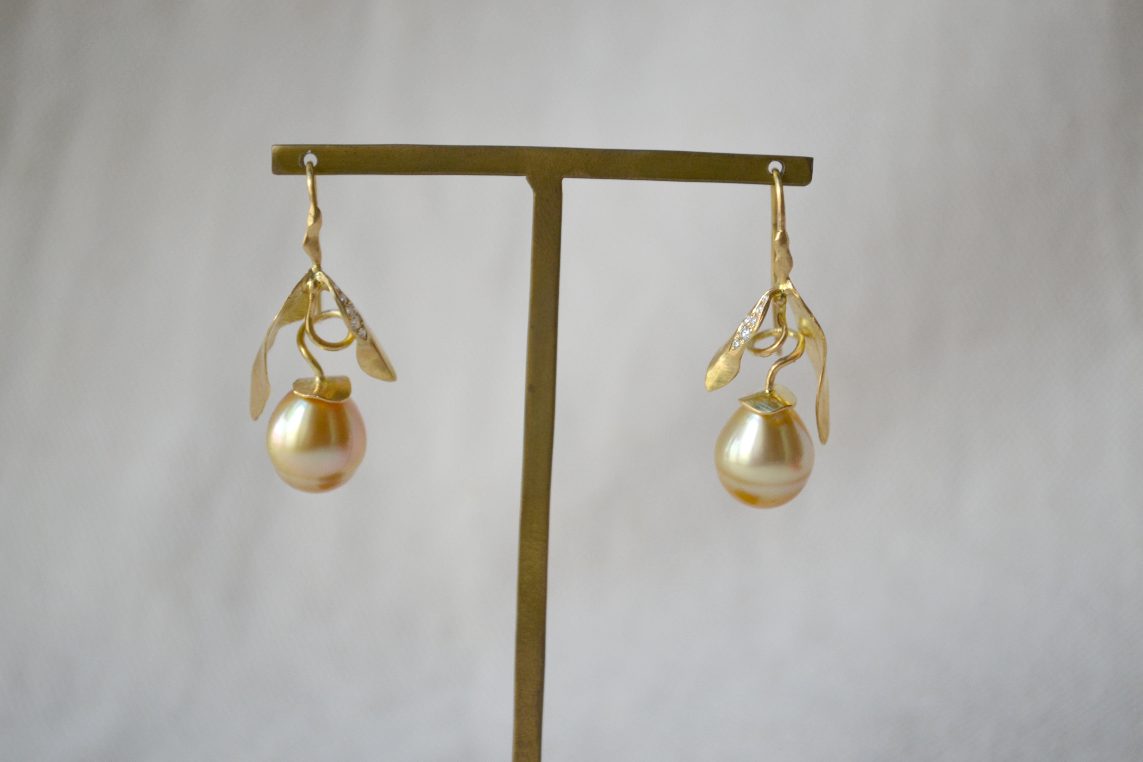 Weathered Pearl Leaf Earrings