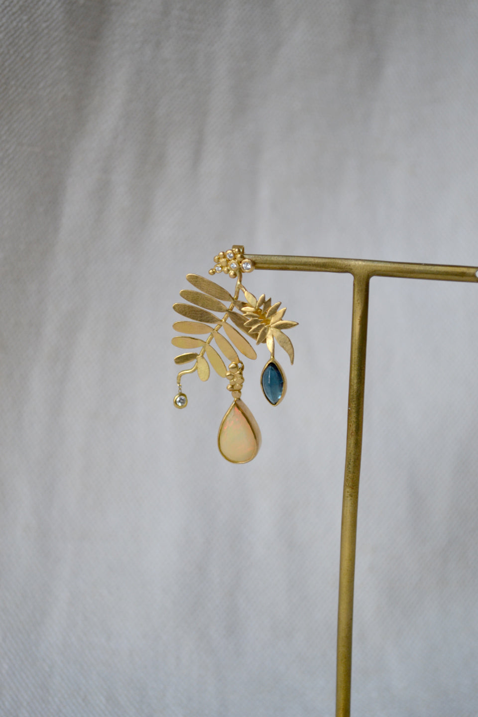 Tropic Leaf Earring
