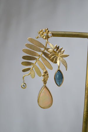 Tropic Leaf Earring