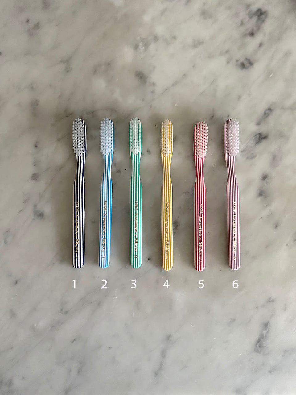 Lavorati a Mano San Francisco Toothbrush (Various Colors)