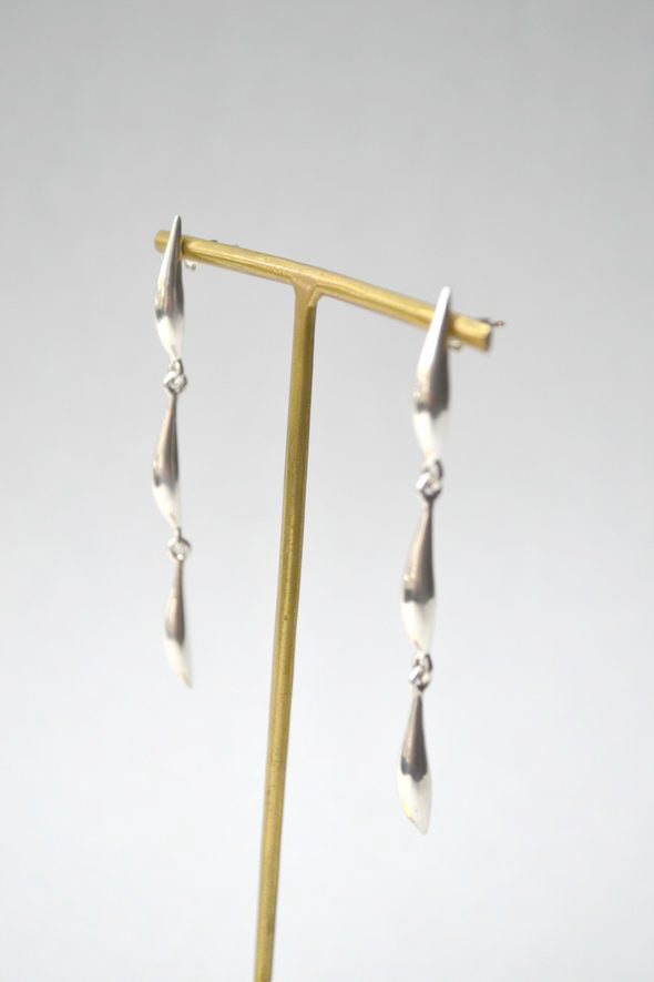 Silver Lor Triple Lean Earrings