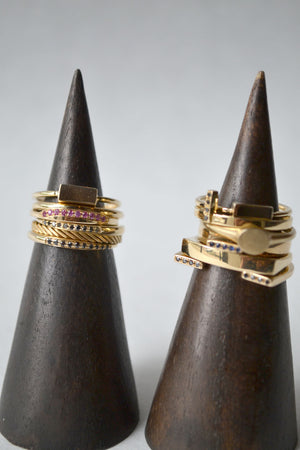 Apert Ring