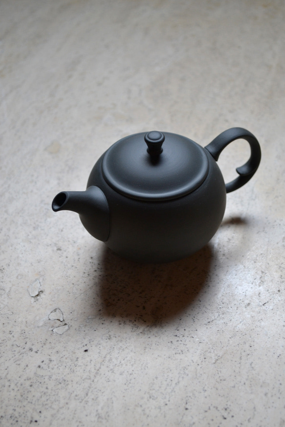 Marukyusu- Small Round Teapot
